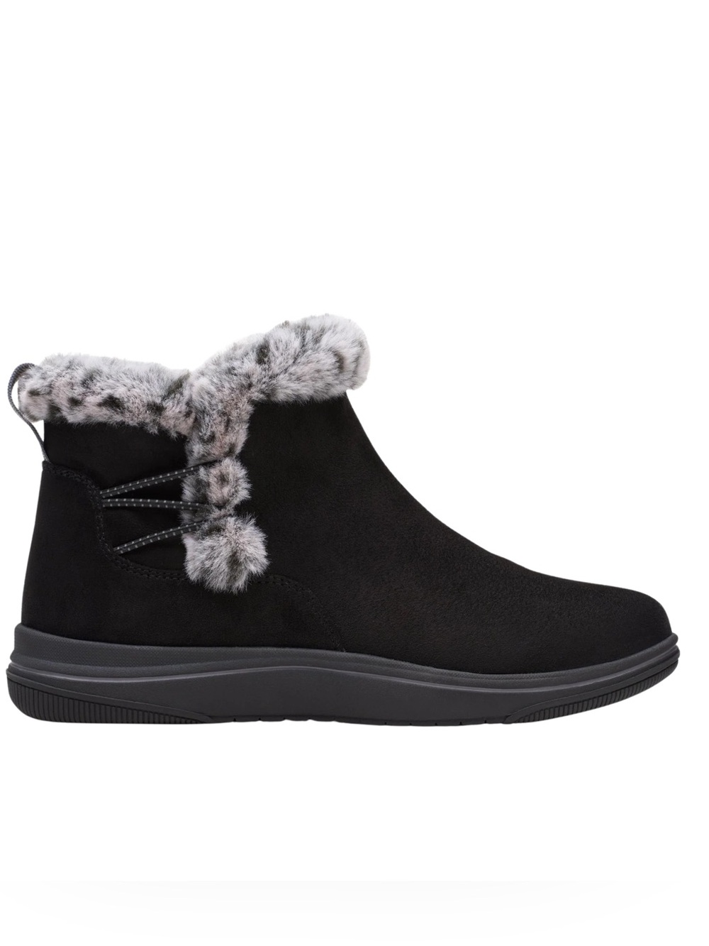 Clarks wide Women's Breeze Fur Boots - Black